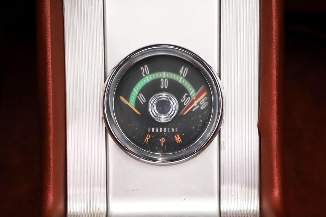 1962 Oldsmobile Starfire