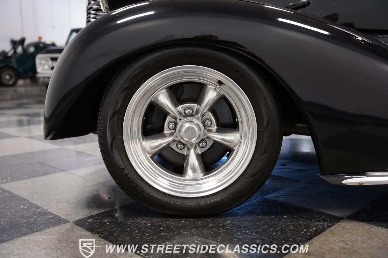 1938 Chevrolet Coupe Street Rod