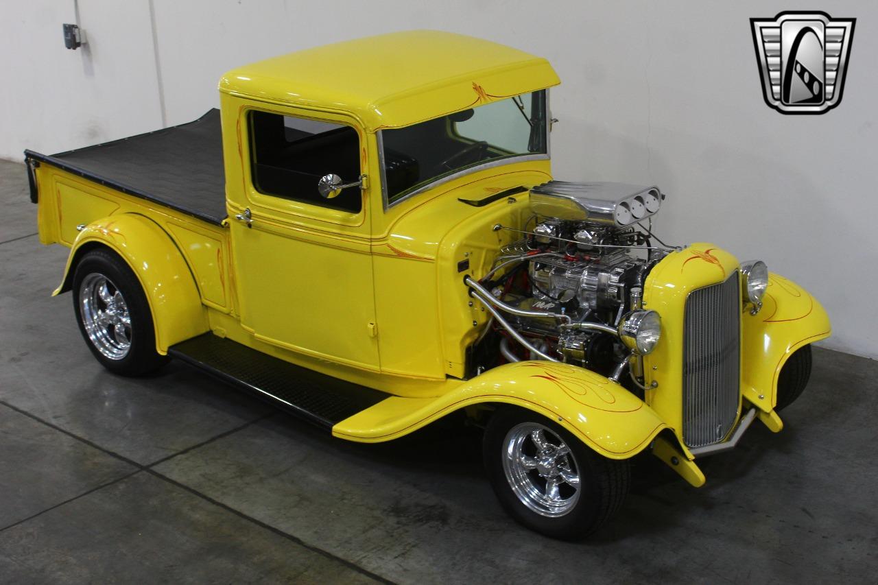 1932 Ford F100