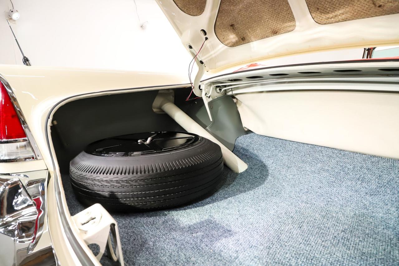 1957 Chrysler New Yorker