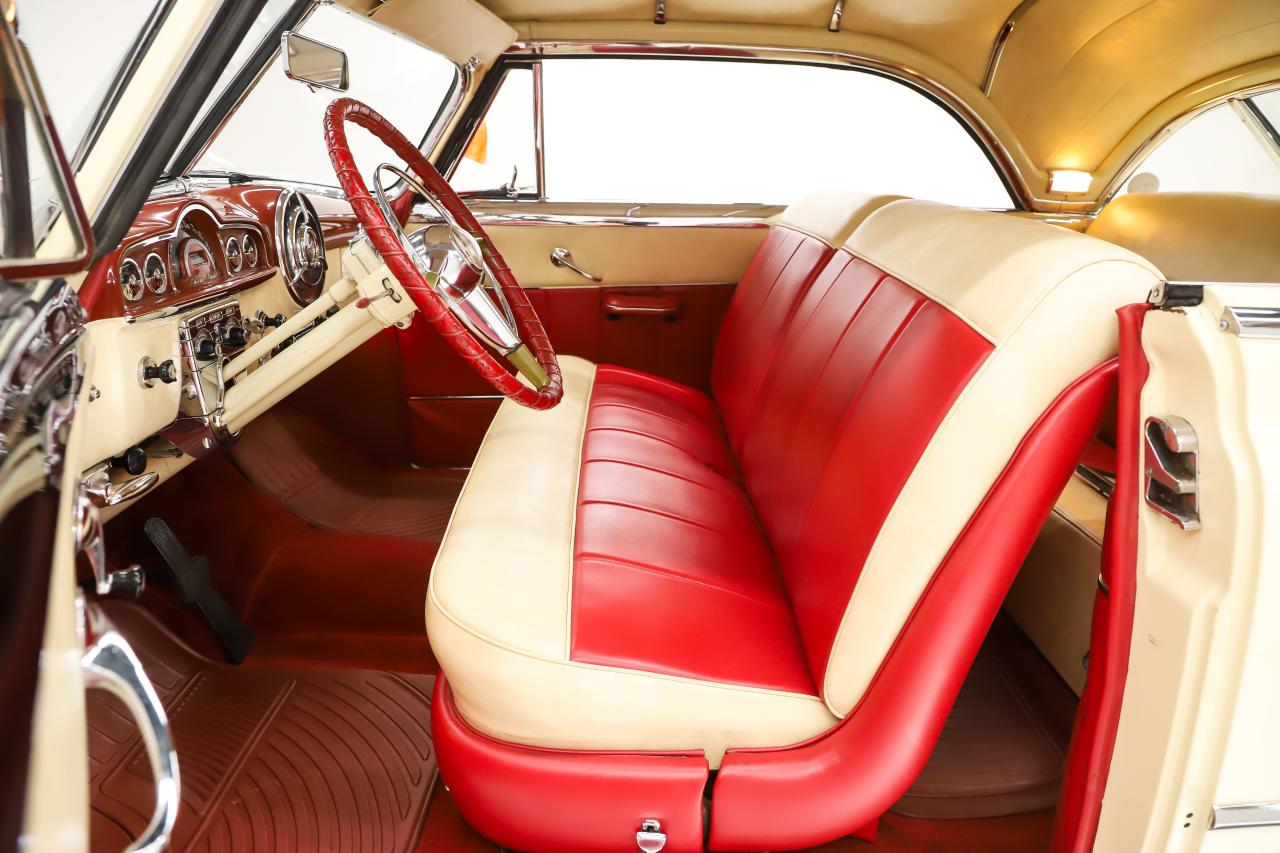 1950 Pontiac Catalina Super Deluxe