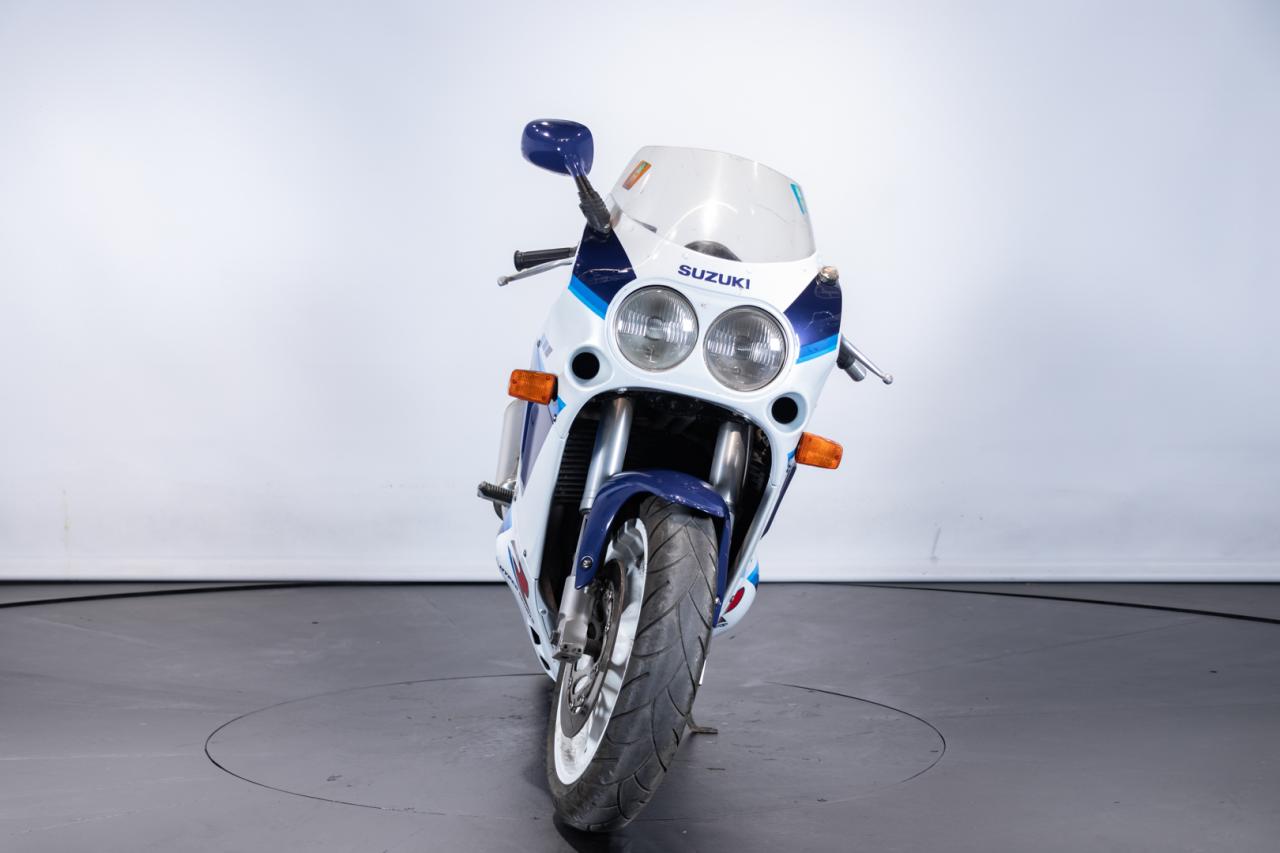 1990 Suzuki GSXR 1100