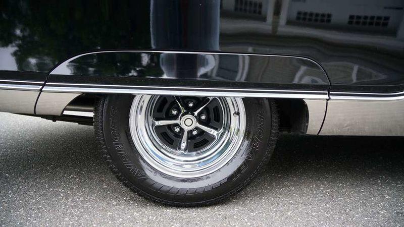 1968 Chrysler New Yorker Hardtop