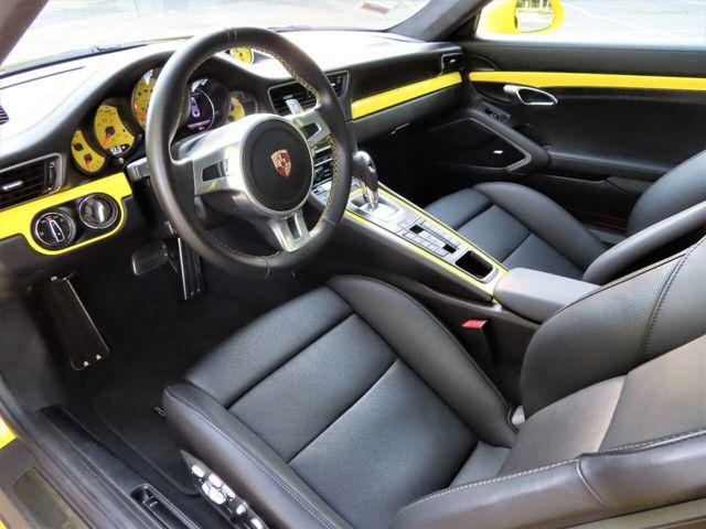2015 Porsche 911 2dr Coupe Turbo S