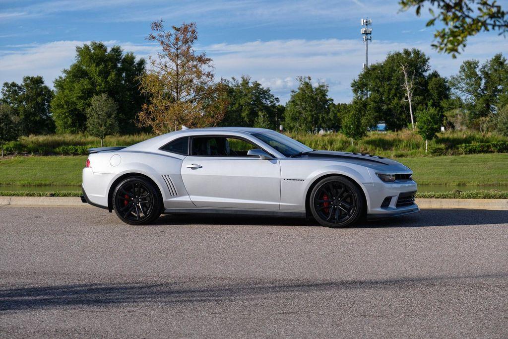 2015 Chevrolet Camaro 2dr Coupe SS w/2SS