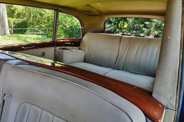 1956 Rolls - Royce Silver Wraith Restored