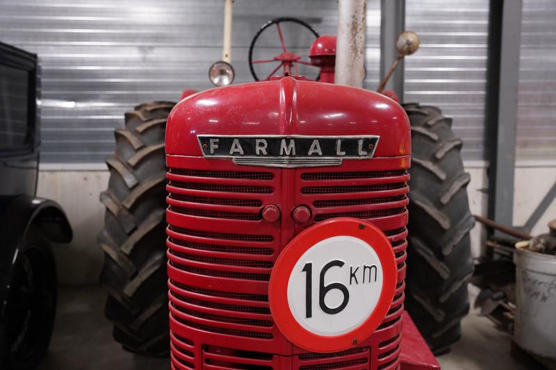 1945 Farmall H-modell