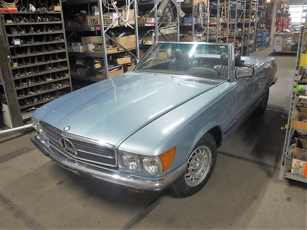 1978 Mercedes - Benz 280SL type W107 blue