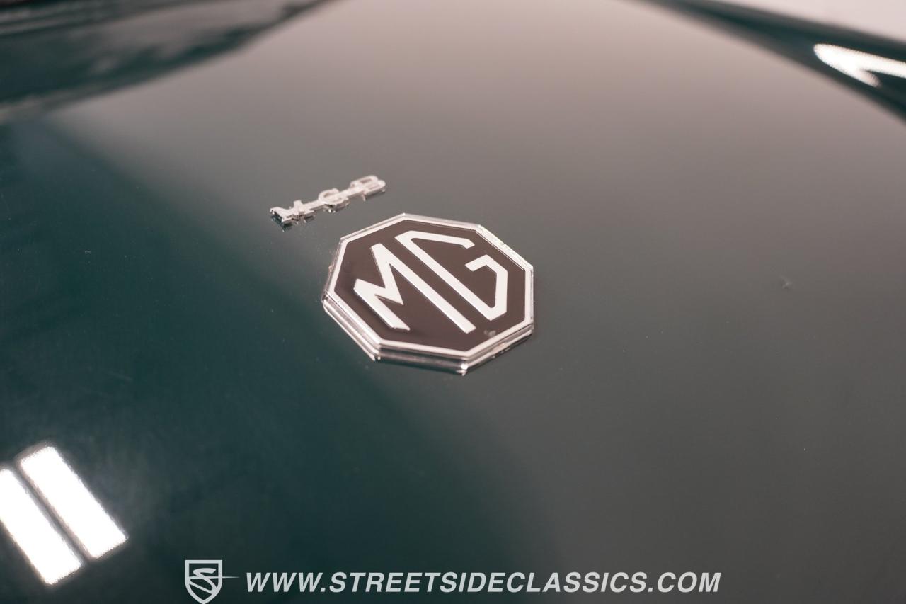 1973 MG MGB 5-Speed