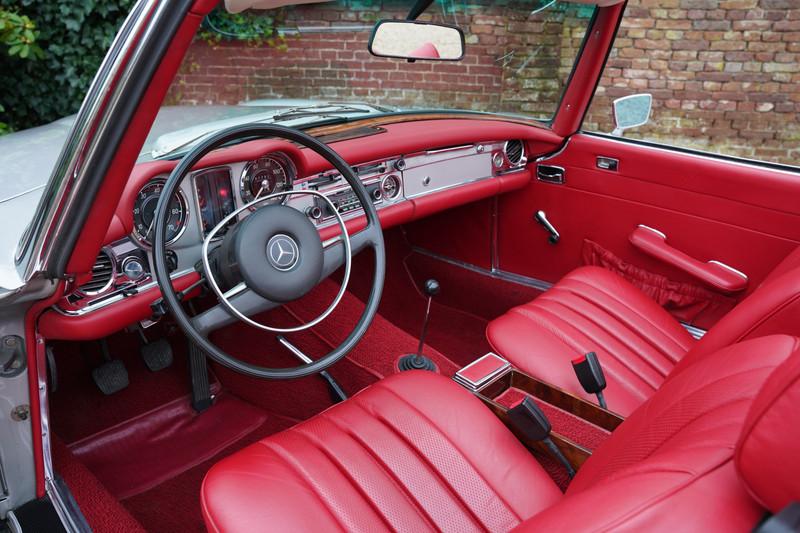 1969 Mercedes - Benz 280 SL Pagode Manual gearbox