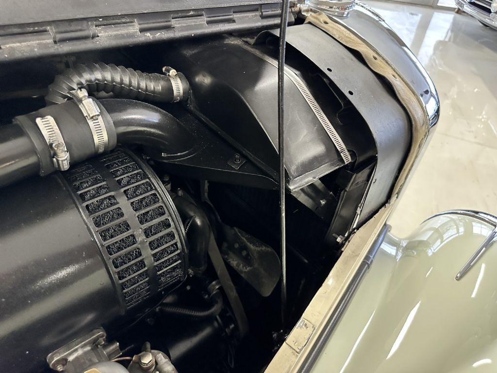 1953 Bentley R-TYPE Park Ward Drophead Coupe (dhc)