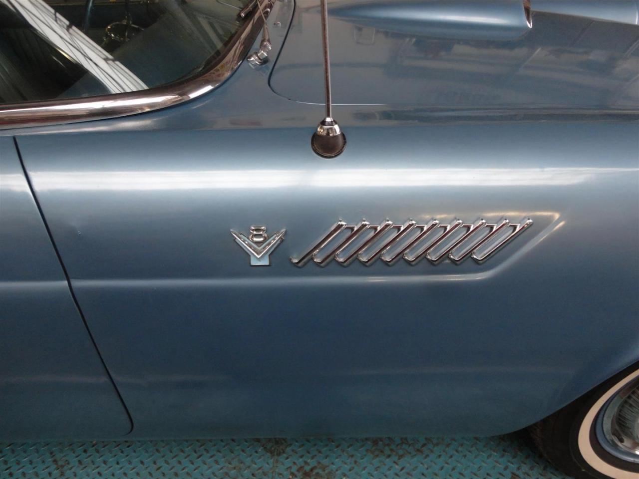 1955 Ford thunderbird blue