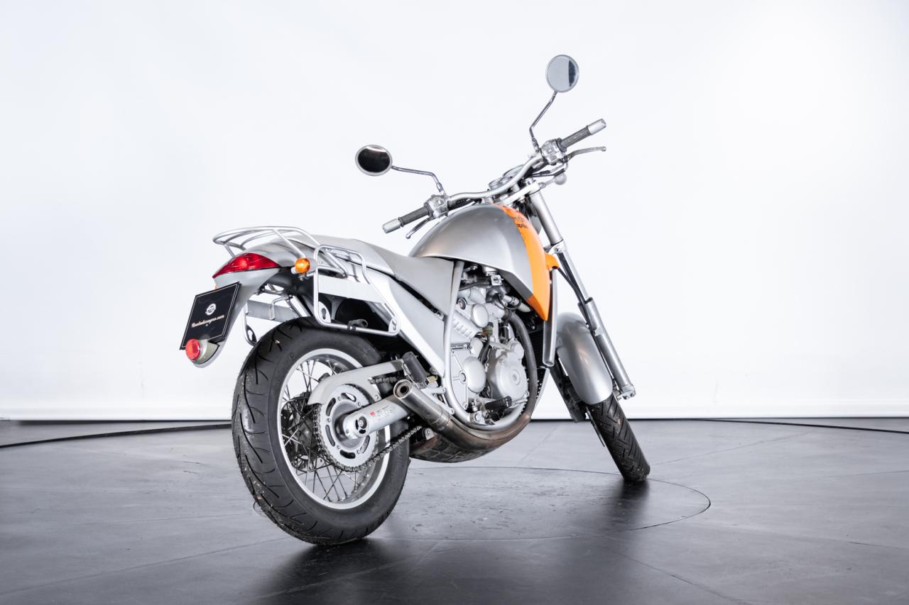 1996 Aprilia Mot&ograve; 650