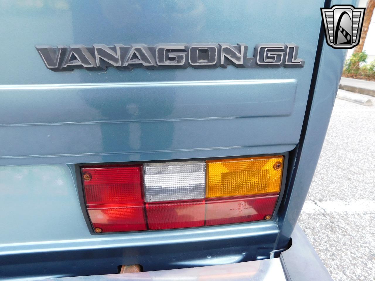 1986 Volkswagen Vanagon Bus
