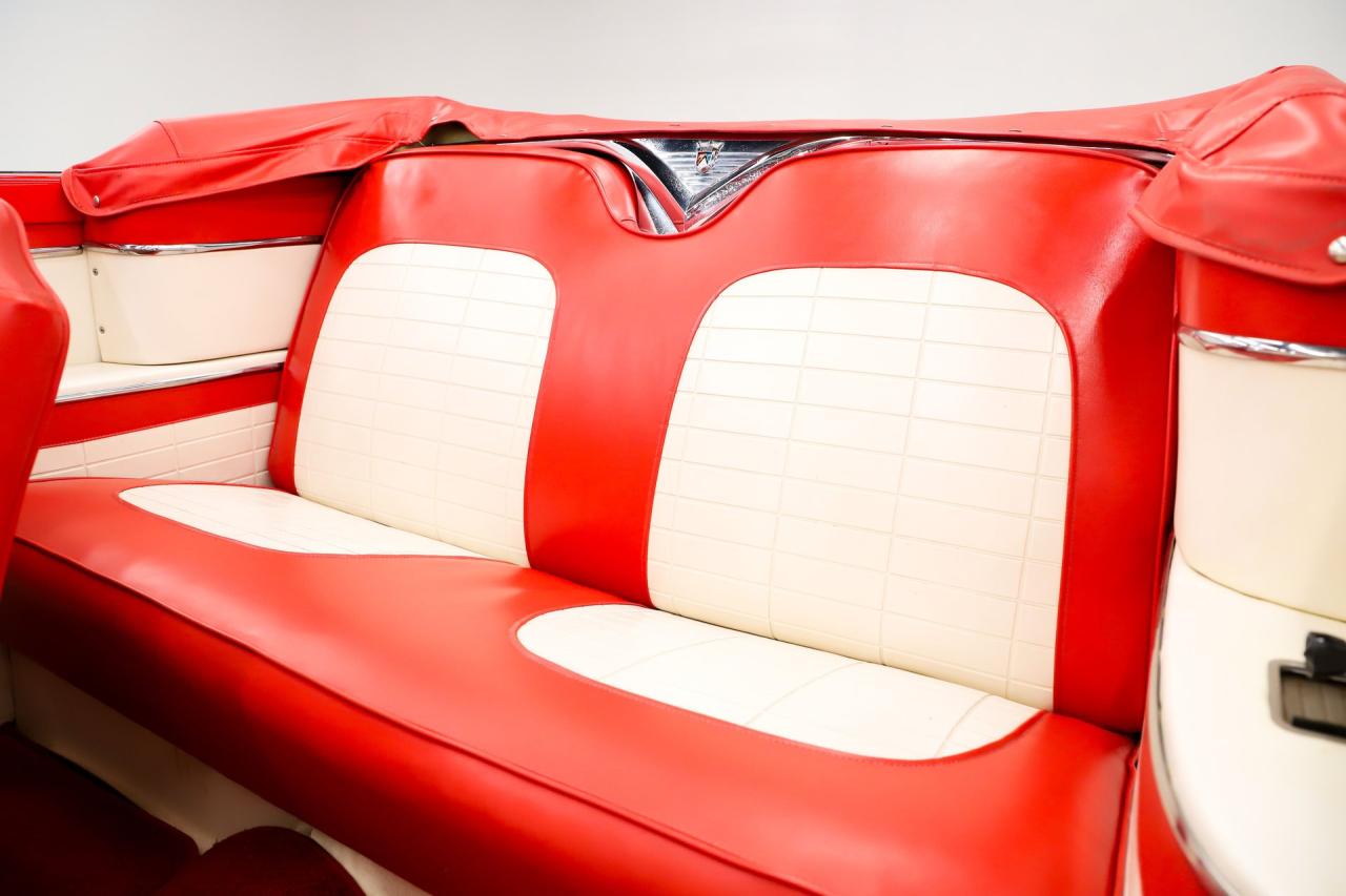 1956 Ford Fairlane Sunliner