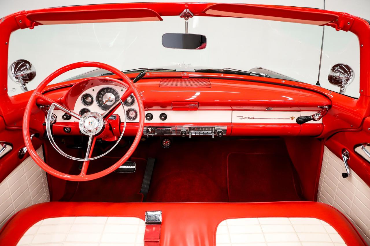 1956 Ford Fairlane Sunliner