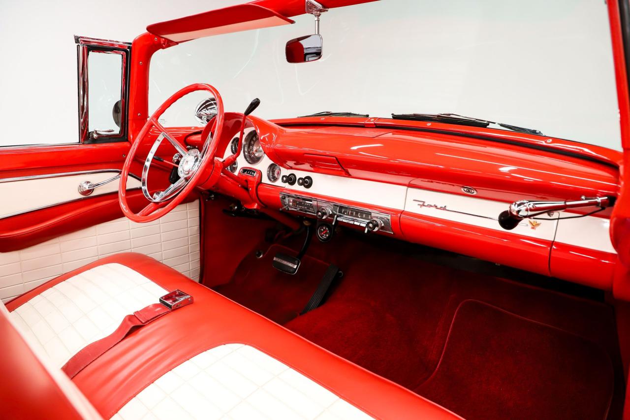 1956 Ford Fairlane Sunliner