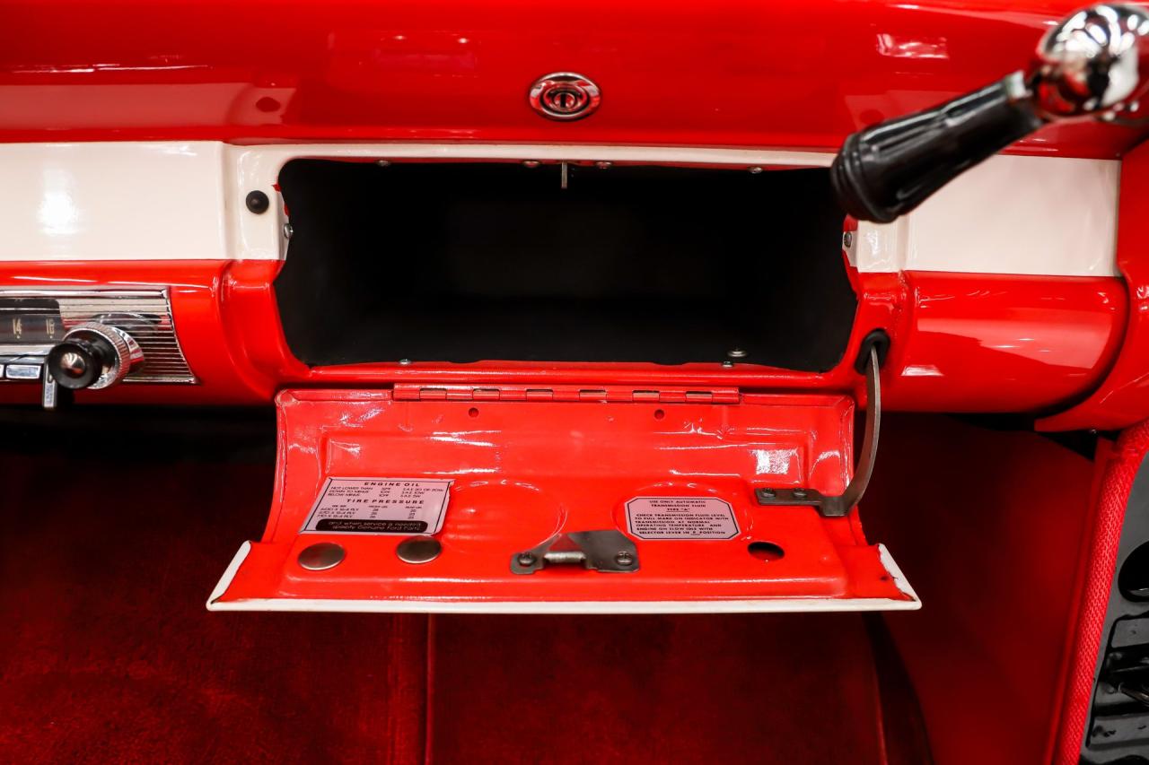 1956 Ford Fairlane Sunliner