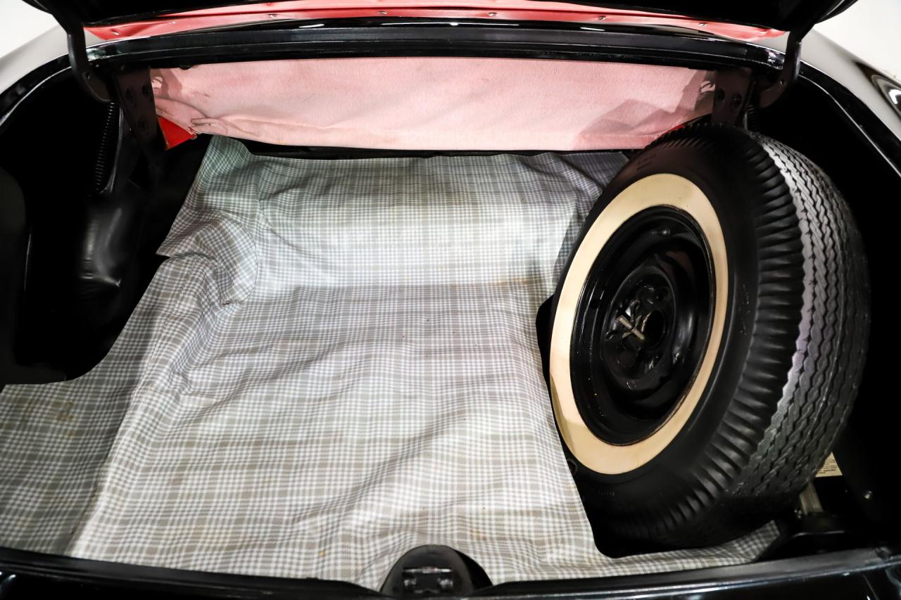 1956 Ford Fairlane Sunliner