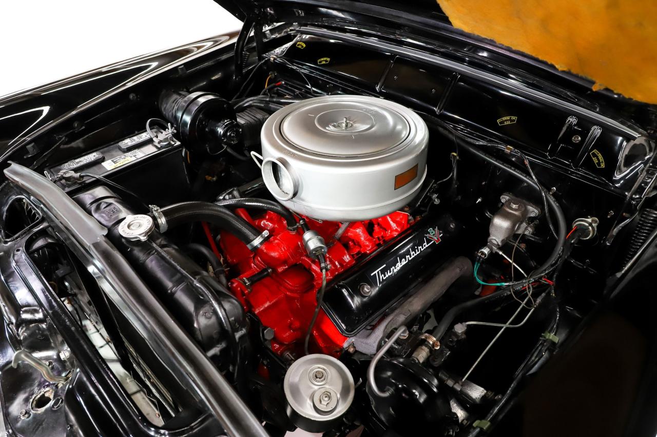 1956 Ford Fairlane Sunliner