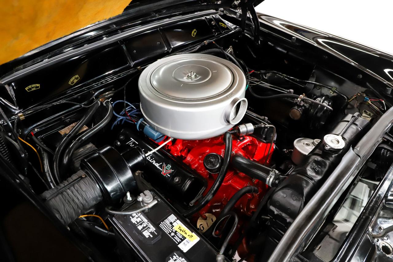 1956 Ford Fairlane Sunliner