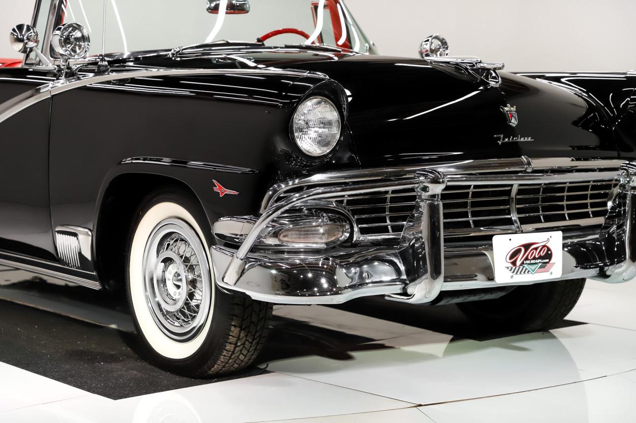 1956 Ford Fairlane Sunliner