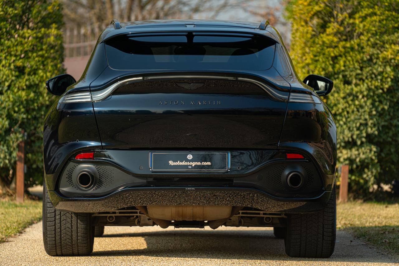 2021 Aston Martin DBX