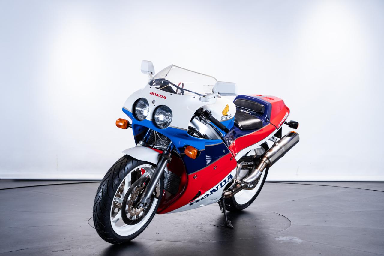 1988 Honda HONDA VFR 750 R (RC30) ALA ORO&nbsp;&nbsp;