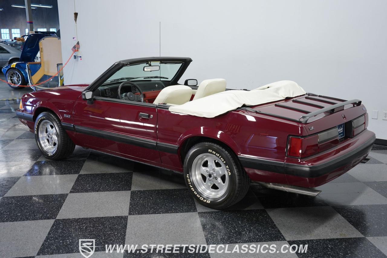 1989 Ford Mustang Convertible