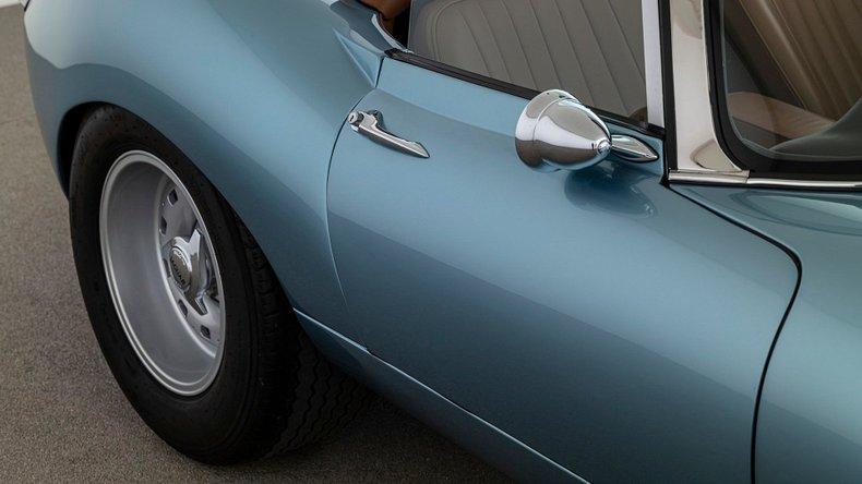1965 Jaguar E-Type Series 1 4.2 Roadster GT