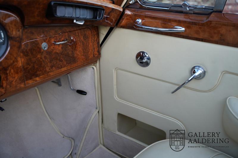 1961 Bentley S2 Drophead Coupe conversion