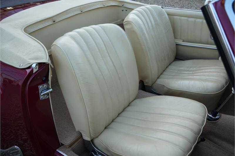 1958 Mercedes - Benz 190 SL Roadster