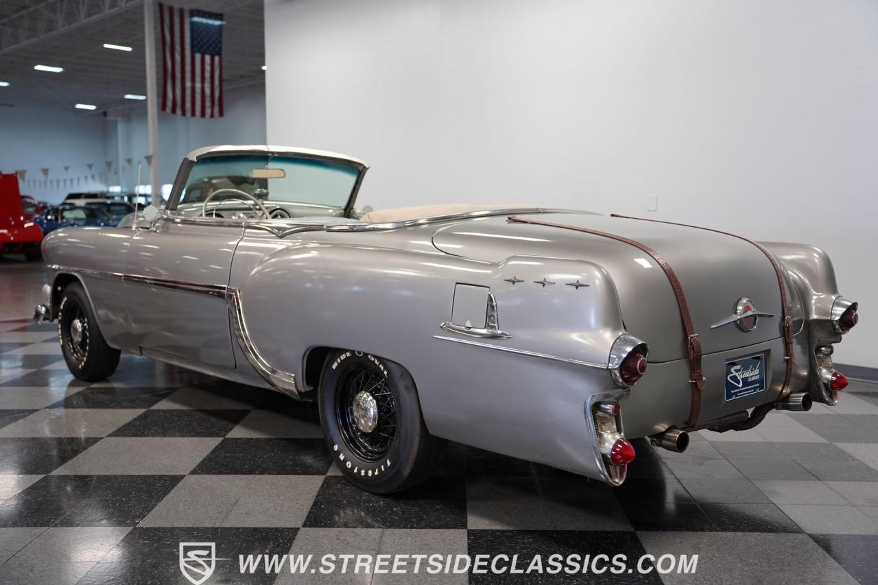 1954 Pontiac Star Chief Roadster