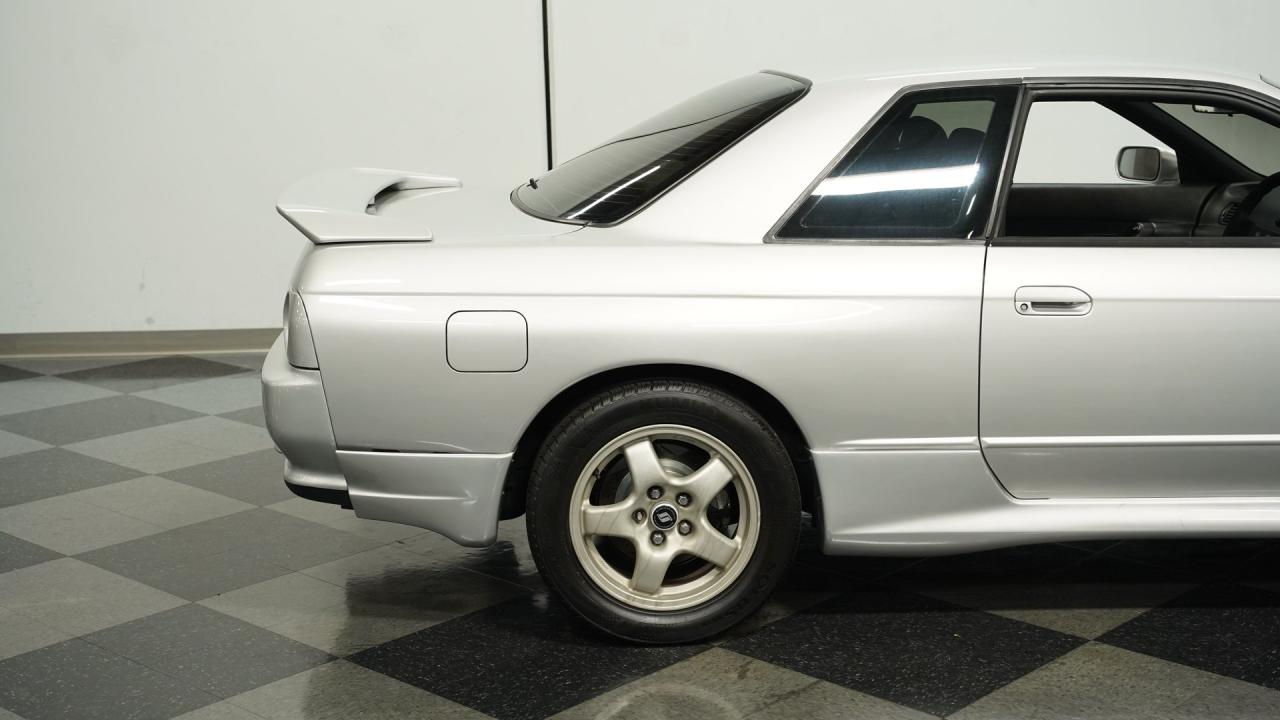 1992 Nissan Skyline GTS-T