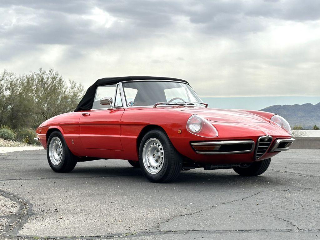 1969 Alfa Romeo 1750 Spider Veloce Round Tail