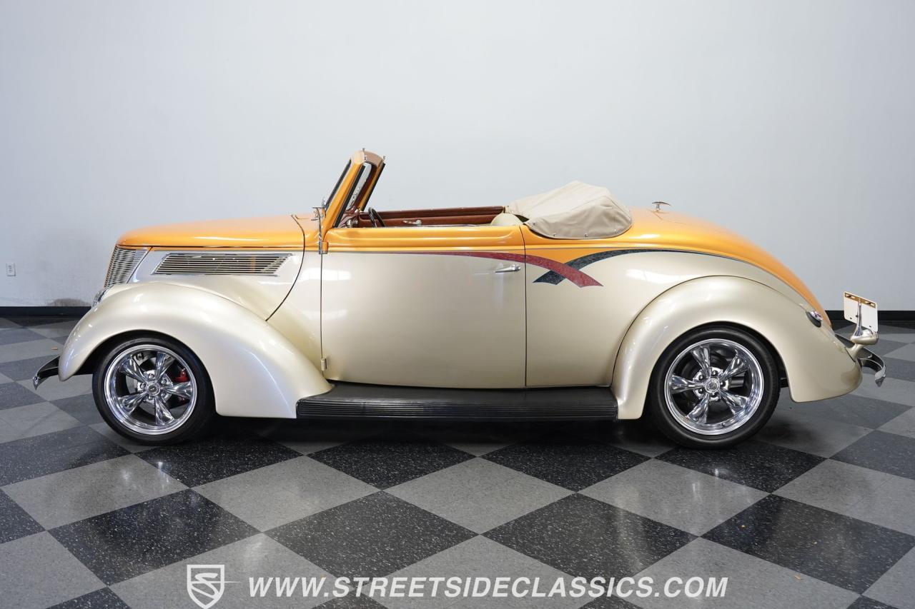1937 Ford Cabriolet Rumble Seat