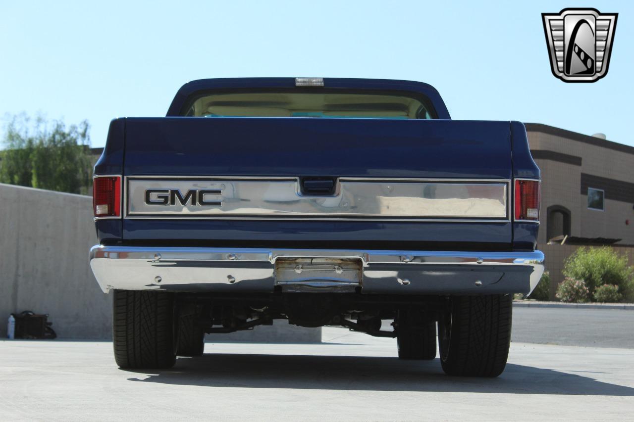 1983 GMC C10