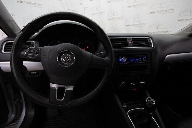 2014 Volkswagen Jetta Sedan 1.8T SE