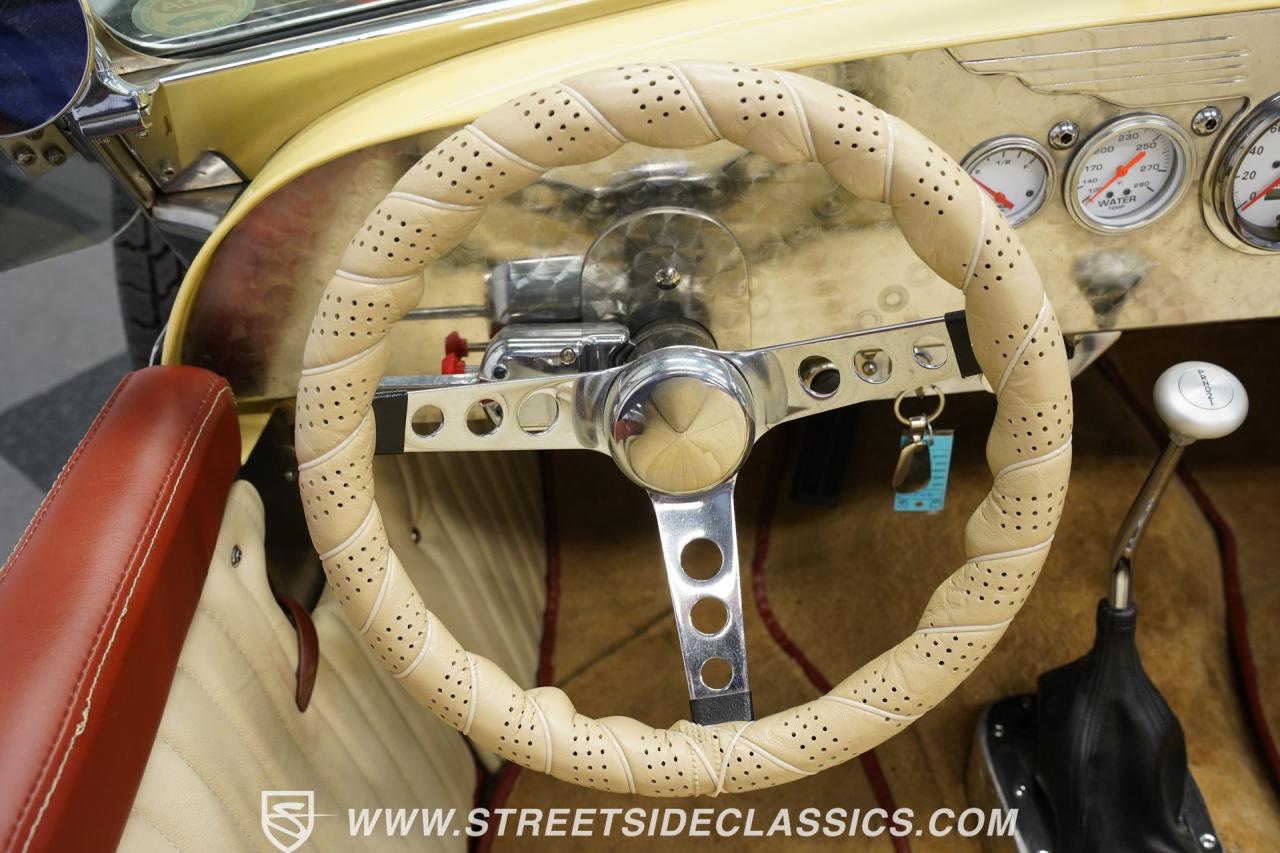 1932 Auburn Boattail Speedster Replica