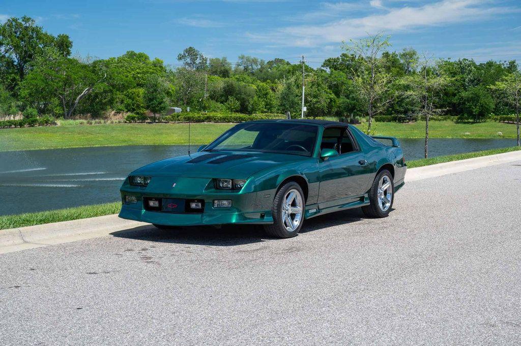 1992 Chevrolet Camaro 2dr Coupe RS