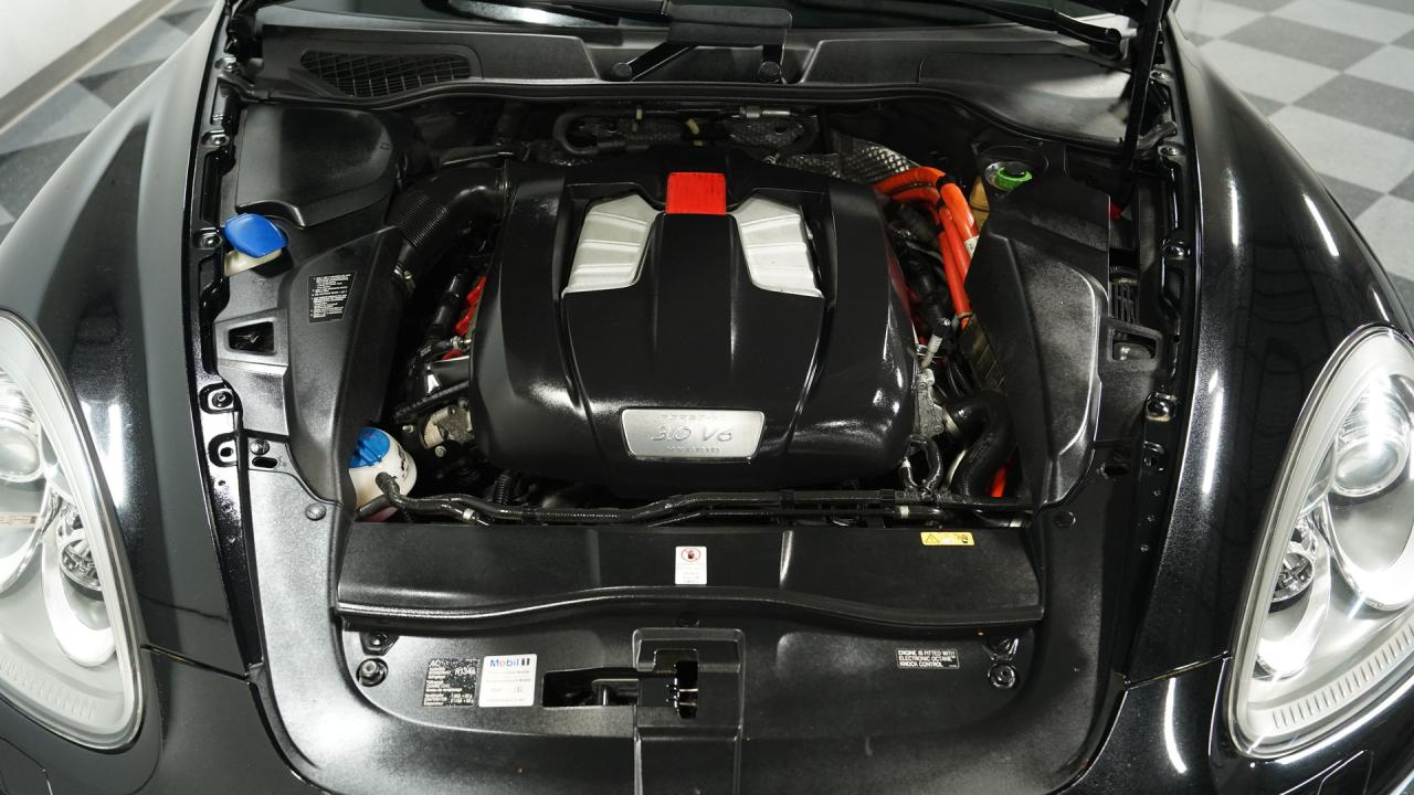2012 Porsche Cayenne S Hybrid