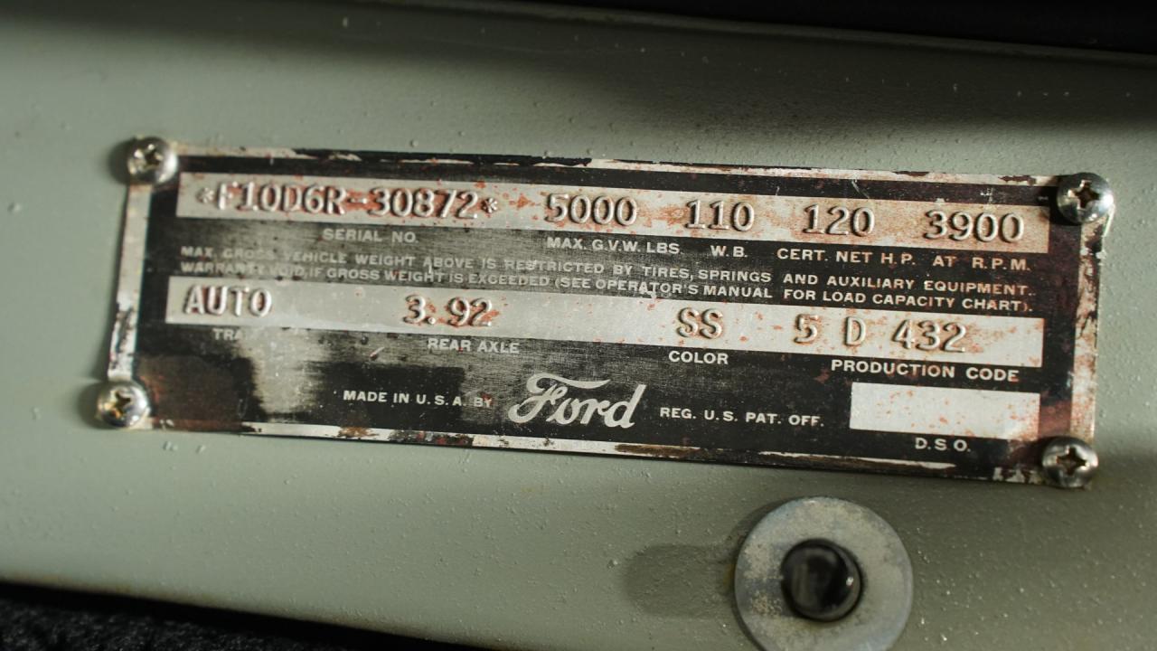 1956 Ford F-100 Stepside