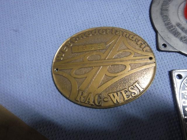 Collectables Big plates ,small plates