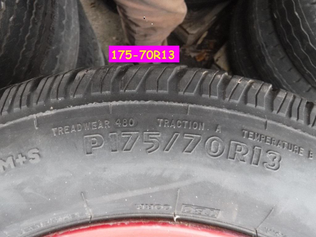 1900 Wheels Several classic car wheels