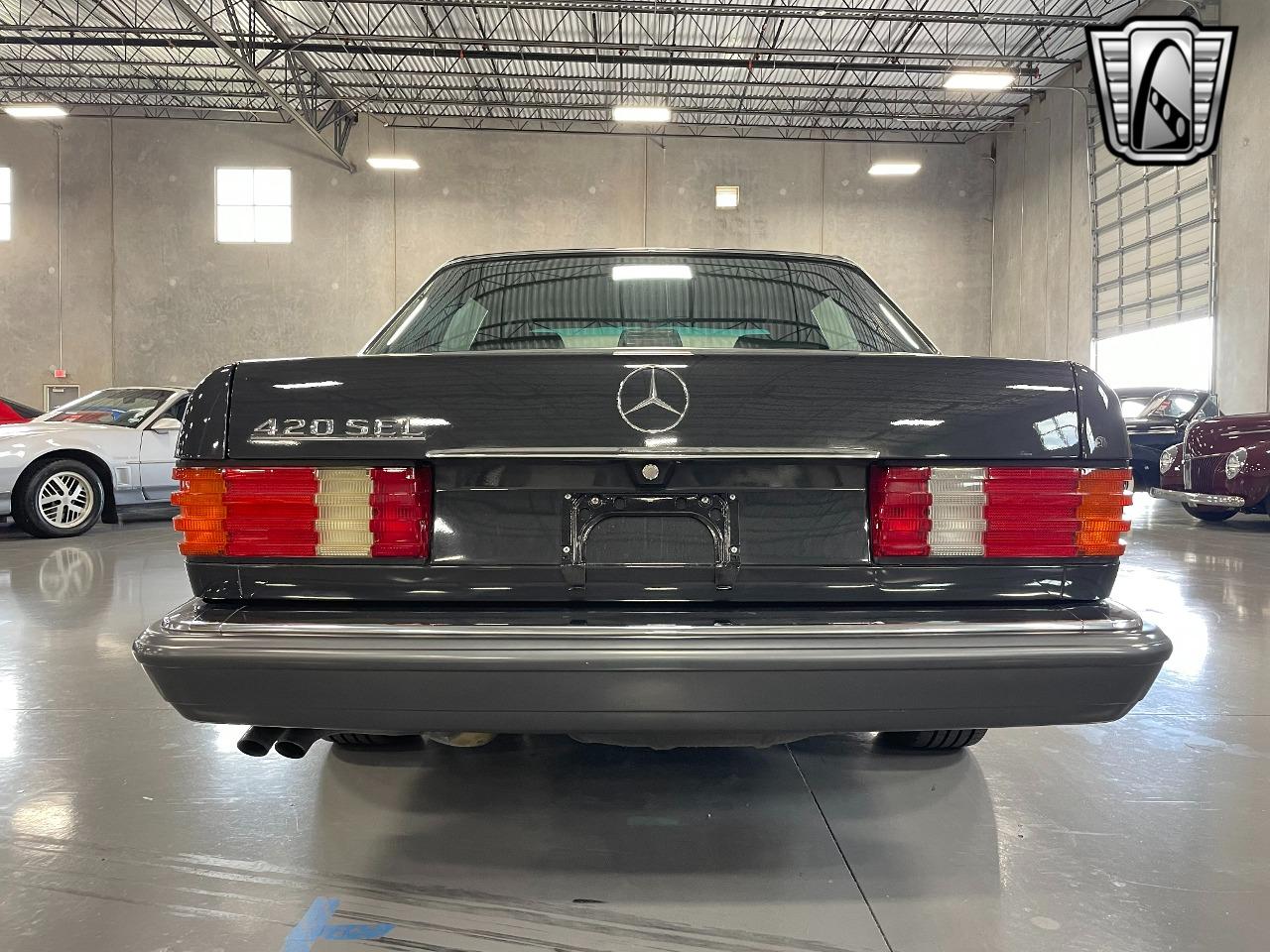 1989 Mercedes - Benz 420SEL