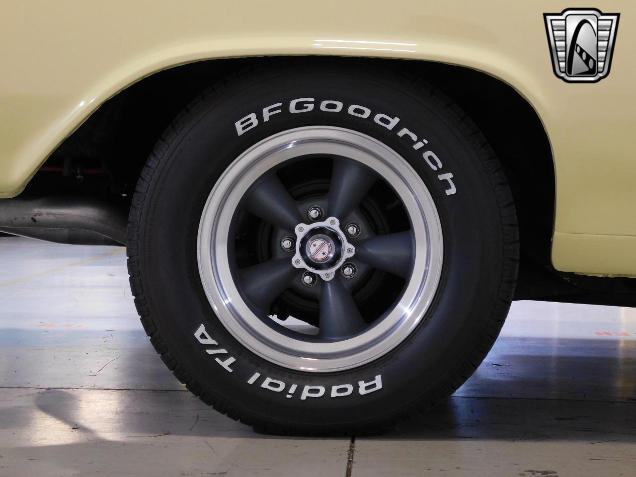 1965 Oldsmobile F-85
