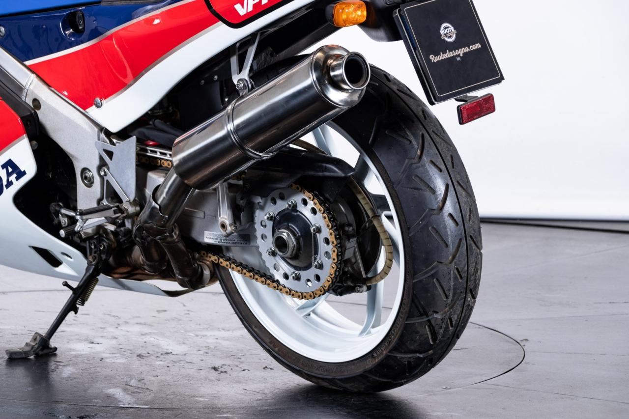 1989 Honda VFR 750 r (RC 30)