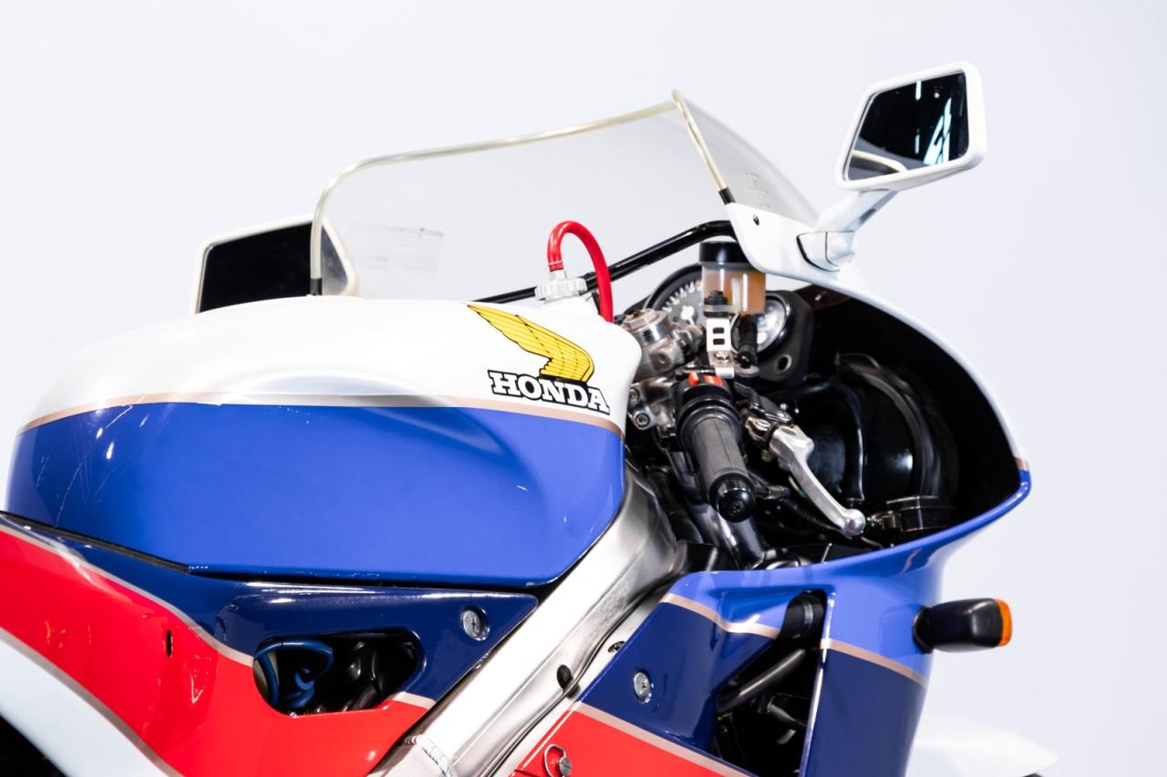 1989 Honda VFR 750 r (RC 30)
