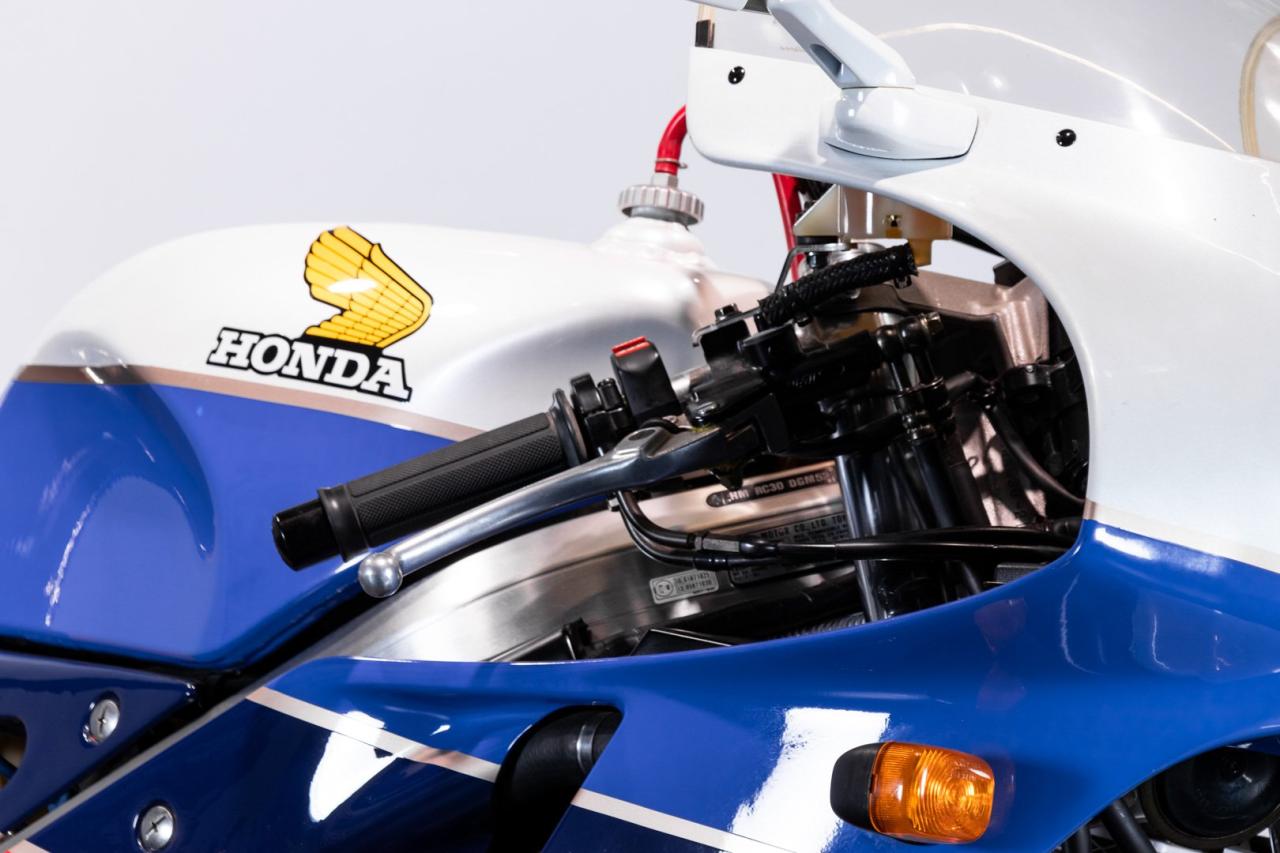 1989 Honda VFR 750 r (RC 30)