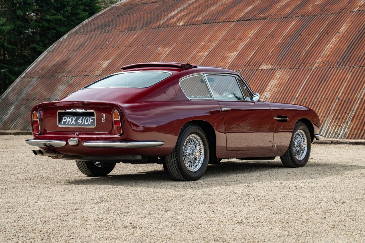 1967 Aston Martin DB6 Vantage